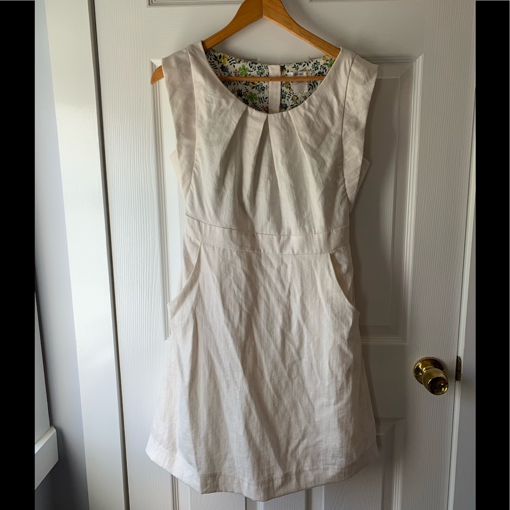 Pretty linen dress
